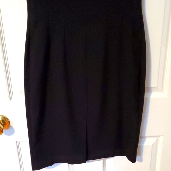 Sophisticatedly Made Dress by Grey Wolf, Size S - Picture 7 of 8